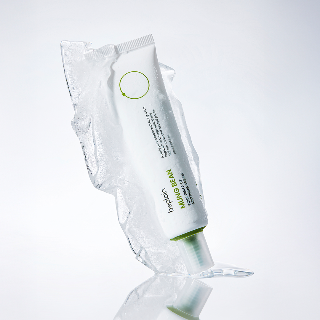 Beplain Mung Bean Peptide Soothing Cream how to use - scoop with spatula apply and massage evenly on face